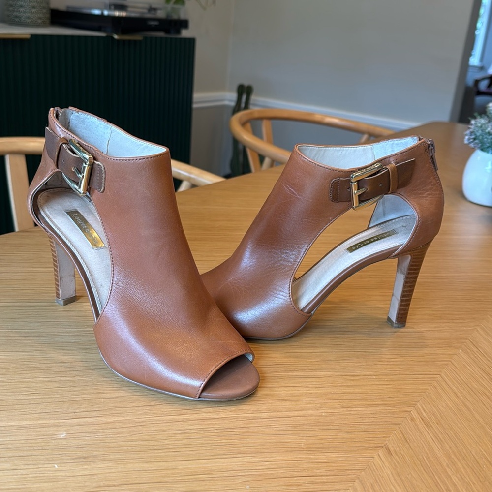 Louise et Cie heels - size 8
